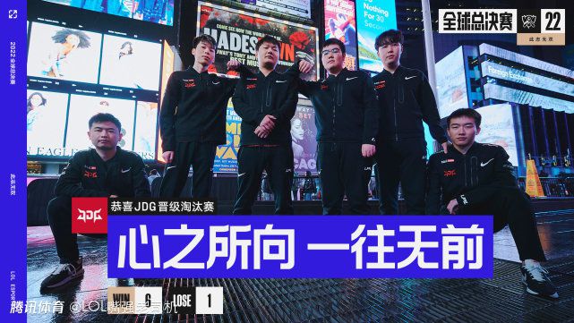 【比赛关键事件】第45分钟，努内斯和B席相互配合后横传，浦和红钻后卫赫伊布罗腾左脚解围踢向自家球门近角，乌龙球！